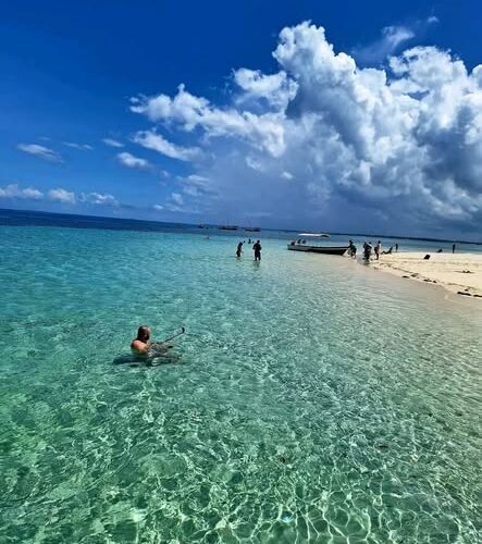 zanzibar beach